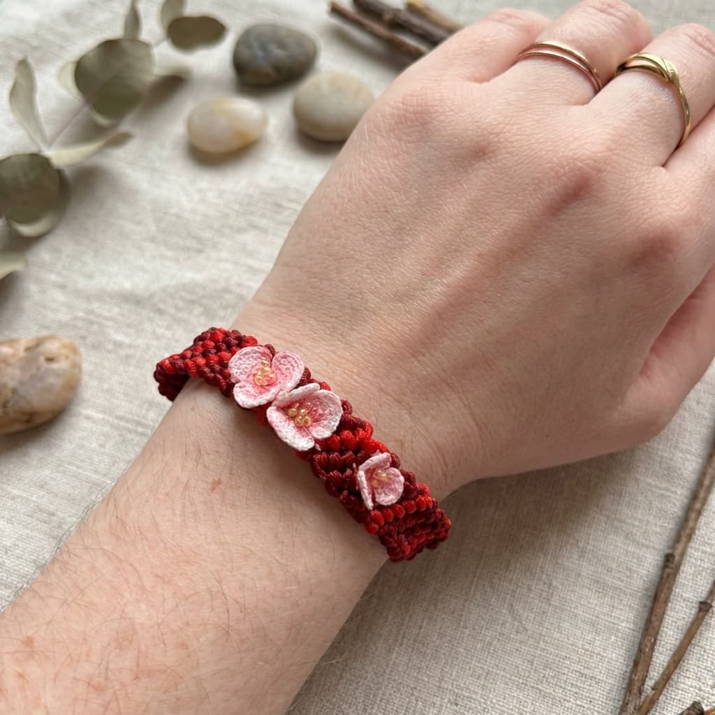 ručně vyráběný šperk květinový